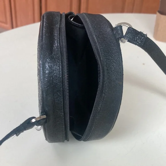 Bvlgaria Black Circle Bag - Picture 8 of 11